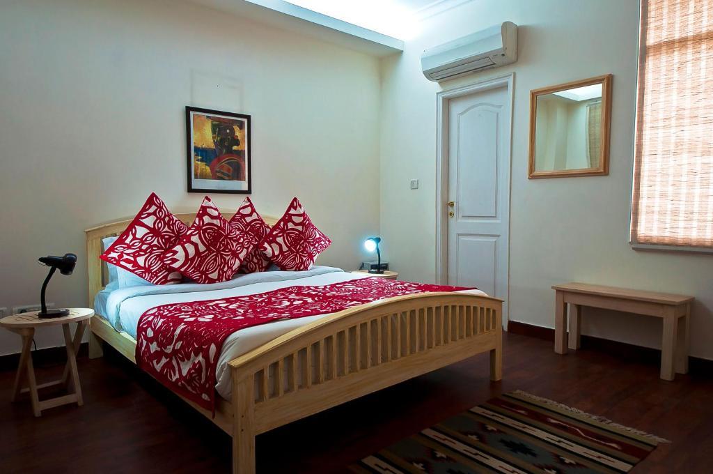 Colonel'S Retreat At The Airport Bed & Breakfast New Delhi Luaran gambar