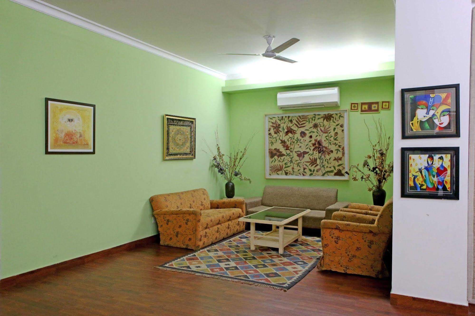 Colonel'S Retreat At The Airport Bed & Breakfast New Delhi Luaran gambar